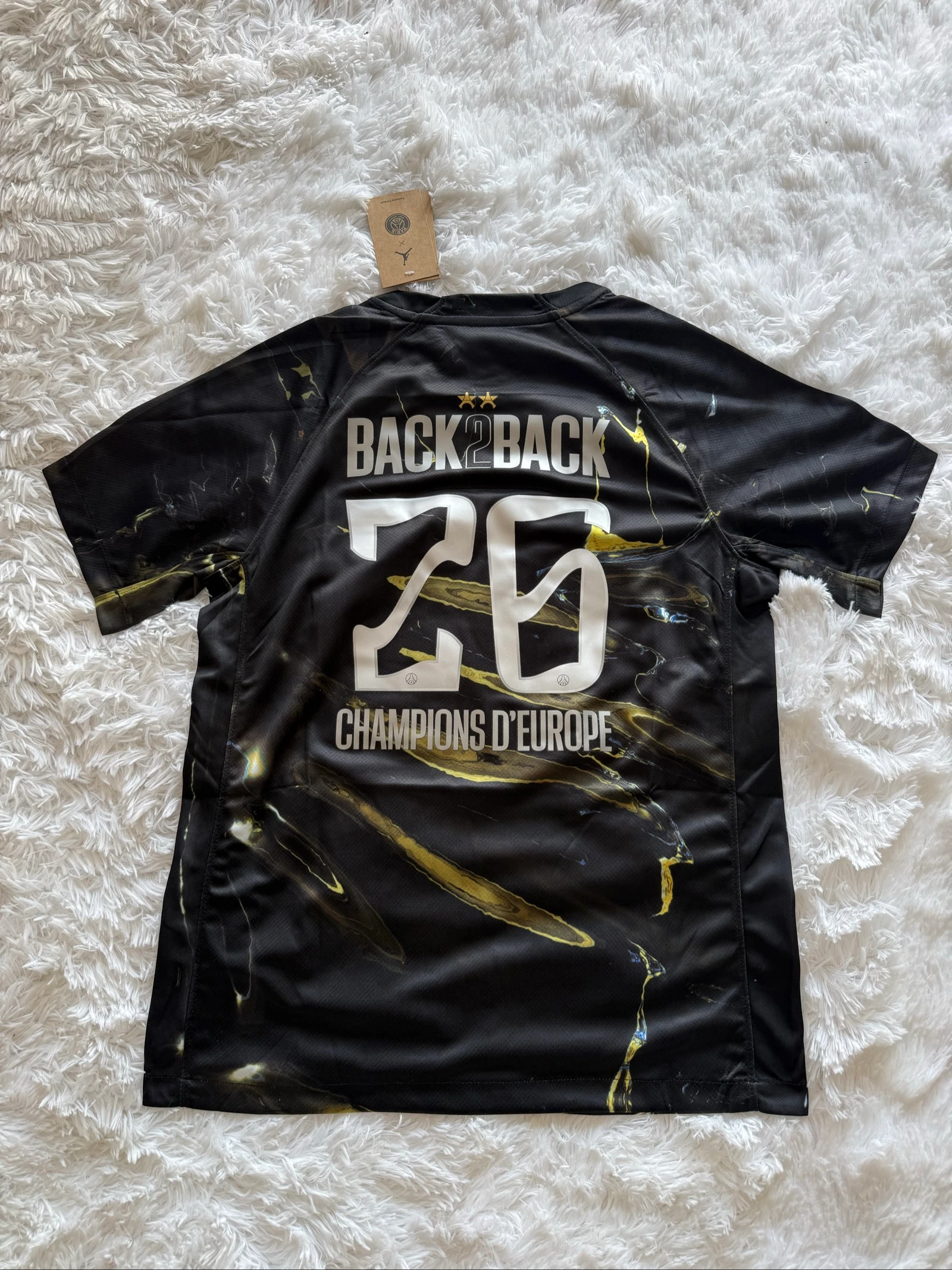 Camisola de futebol PSG back2back 2 estrelas nova tamanho M – photo 2